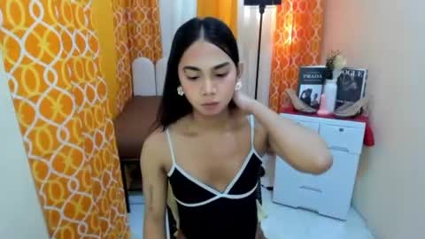 seductive_yuki online show from May 27, 6:10 am