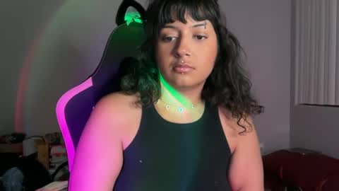 seductivemuse online show from September 25, 5:25 am