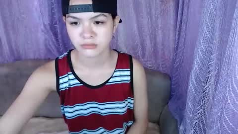 Snapshot of seductivepinoy_xx chatting on October 1, 4:11 am seductivepinoy_xx online show from October 1, 4:11 am