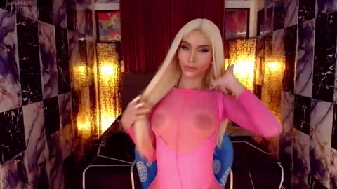 KATARINA LUST online show from March 15, 10:40 am