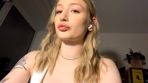 Sophia online show from December 22, 7:42 pm