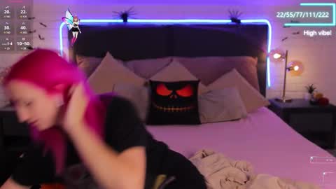 Selena Lily online show from November 2, 8:09 pm