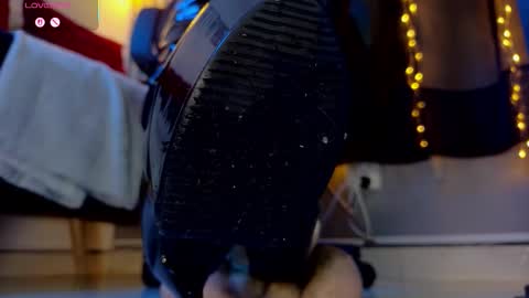 Sele online show from February 19, 2:16 pm