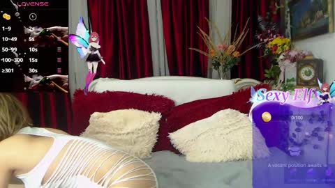 Snapshot of selena_sweetie chatting on January 22, 2:14 pm Selena online show from January 22, 2:14 pm