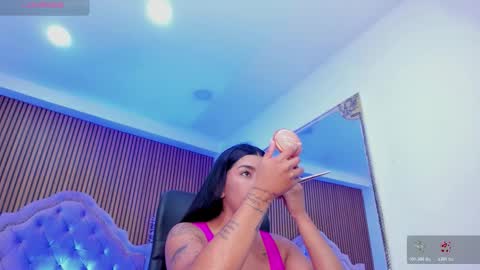 selenastonne online show from January 8, 8:04 pm