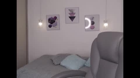 selene_rouse_ online show from May 8, 1:22 am