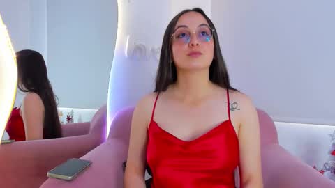 selene_swee online show from December 19, 4:57 pm