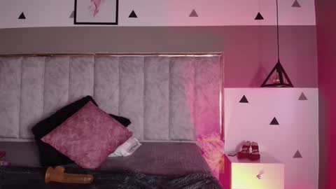 Selene online show from October 3, 12:24 pm