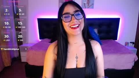 Selene online show from April 17, 9:50 pm