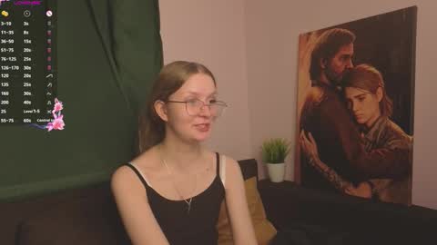 Ashley online show from September 20, 6:33 pm