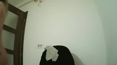 Selenna online show from September 25, 7:32 pm