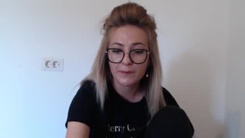 Selenna online show from October 5, 12:46 pm