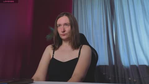 selestiasonata online show from June 5, 2:07 am
