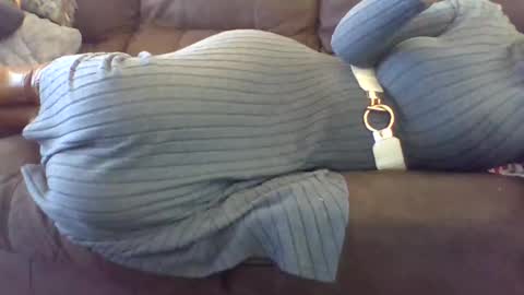 Lauren online show from March 9, 6:56 pm