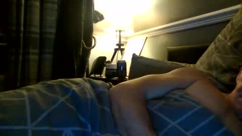 selfsucker28772 online show from October 20, 11:10 pm