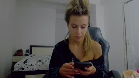 sellena_angel online show from October 16, 11:14 pm