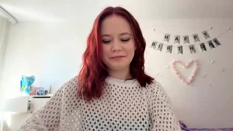 Lily online show from April 14, 9:12 am