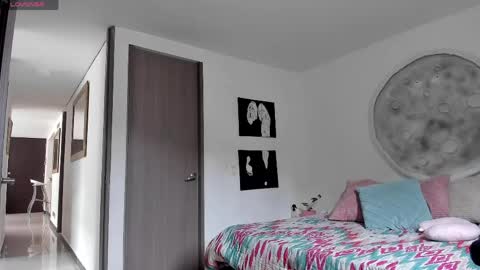 Selyn online show from May 10, 3:29 pm