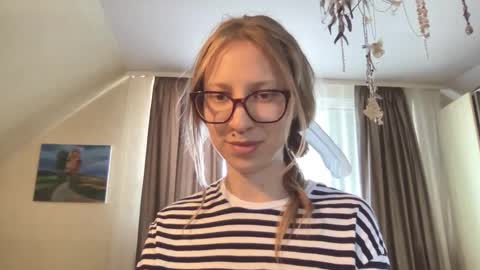 senseinner online show from October 20, 8:52 am