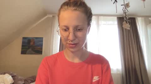 senseinner online show from November 8, 11:24 am