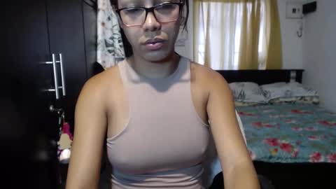 Snapshot of sensual_natalie chatting on February 17, 8:16 pm sensual_natalie online show from February 17, 8:16 pm