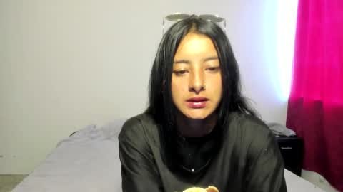 sensual_skinny online show from October 22, 8:43 pm