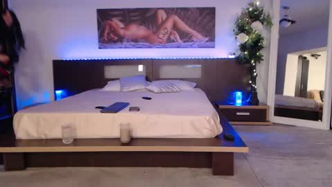 Hallie online show from February 28, 6:20 pm