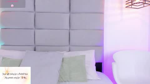 Jeen  online show from February 28, 8:46 pm