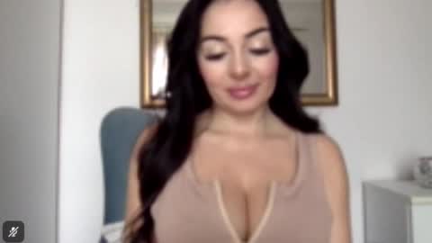 sensuallstella online show from November 27, 8:11 am