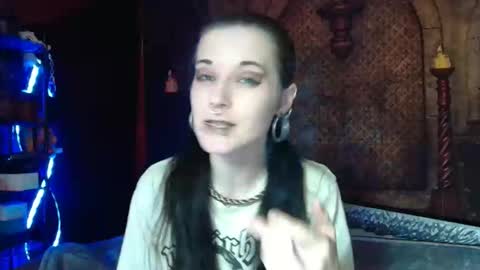 Seraphin Munster online show from April 11, 10:03 pm