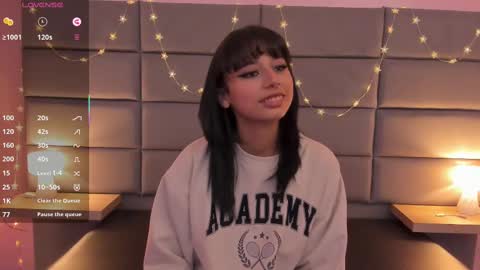 Seren  Follow me online show from February 27, 2:25 am