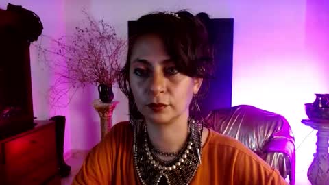 Serena Xyz online show from October 7, 6:59 pm