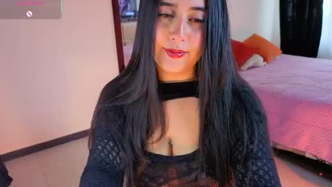 Serenna Cruz online show from April 15, 8:31 pm