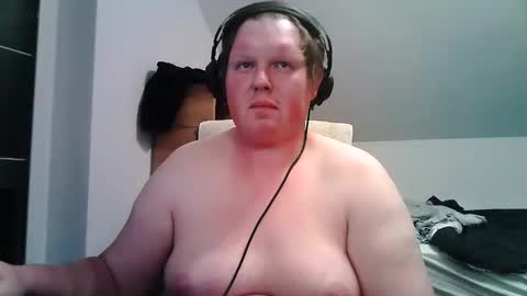 setcuna online show from March 11, 9:40 pm