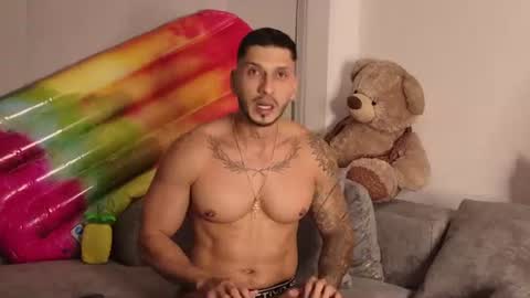 HEY IM SETH online show from June 27, 1:11 am