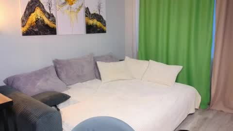 SevanS14 online show from April 11, 1:43 am