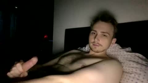 seven20yrs online show from April 16, 4:56 am