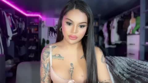 tan online show from May 11, 4:04 pm