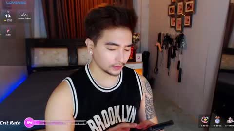 AXEL online show from October 19, 11:59 am