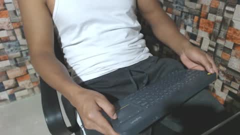 arnold online show from October 3, 2:32 am