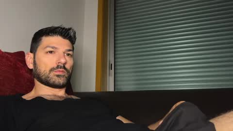 Lucenzo  online show from May 6, 9:15 am