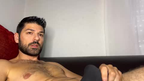 Lucenzo  online show from October 8, 9:15 am