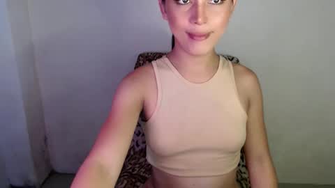 sexfuckeer online show from April 18, 7:10 am