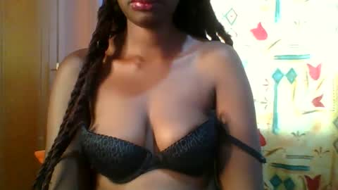 Nancy online show from October 15, 1:01 pm