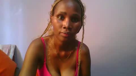 Snapshot of sexie_love chatting on March 4, 7:30 am Nancy online show from March 4, 7:30 am