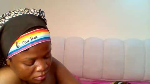 sexie_tee online show from September 23, 9:43 pm