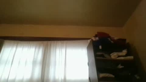 sexiiyellowboii87 online show from April 24, 11:07 pm