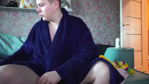 sexnadvoih online show from December 2, 6:46 am