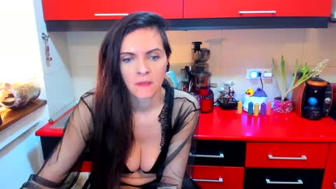 sexqueen1111 online show from February 16, 3:05 pm