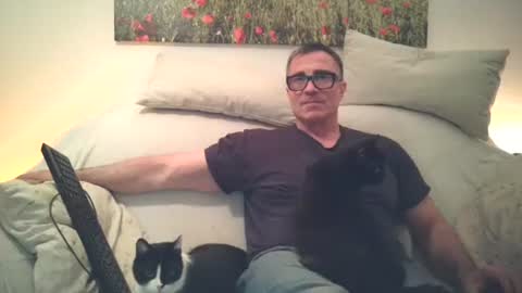 Sexurbation online show from April 12, 8:02 pm